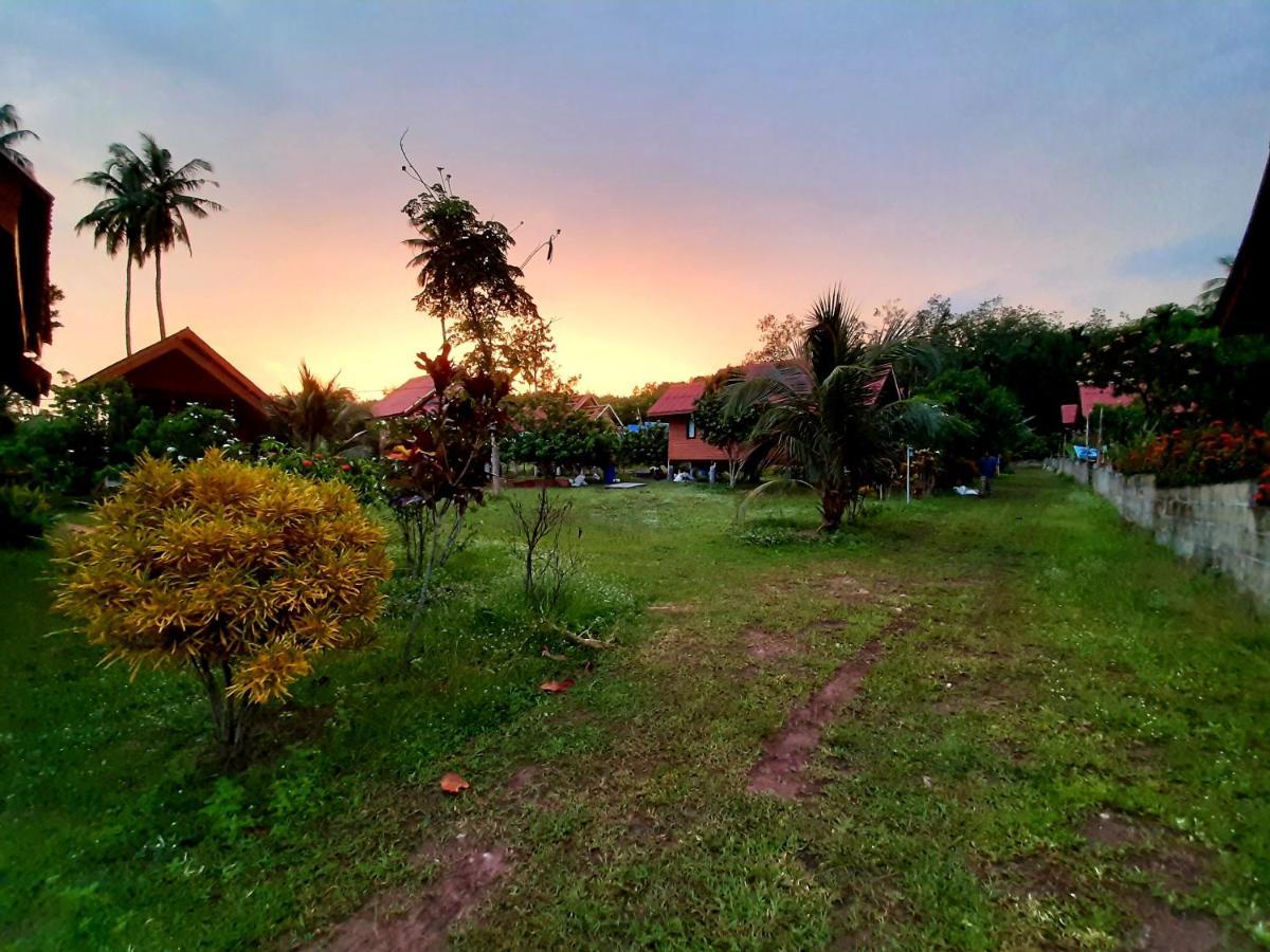 Gardenhomeresortkohjum Koh Jum Exterior foto